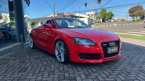 AUDI TT 2.0 CABRIOLET 16V TURBO GASOLINA 2P AUTOMÁTICO AUDI TT 2.0 CABRIOLET 16V TURBO GASOLINA 2P AUTOMÁTICO